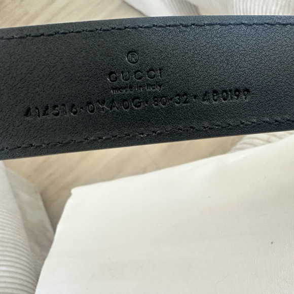 Authentic Gucci belt new never worn measures 32”| 1.5” wide - Picture 14 of 16